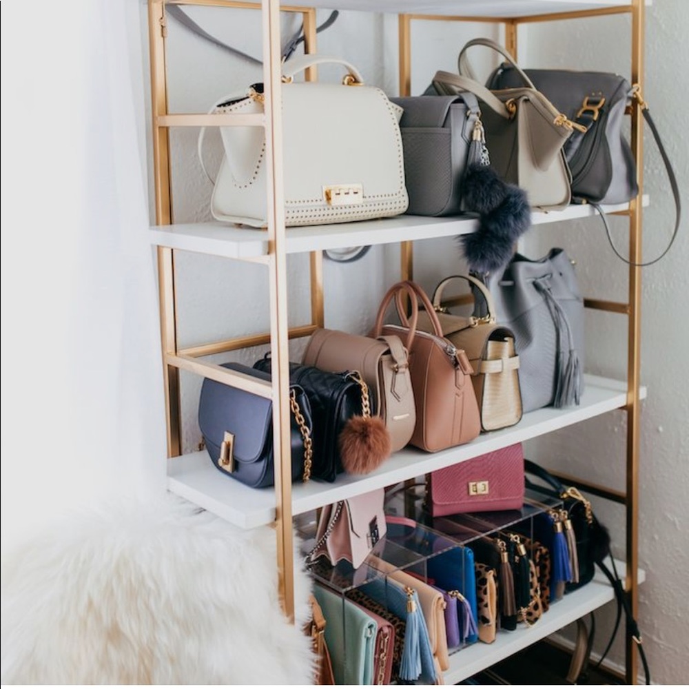 W/L 🌞 Happy Poshing 💞